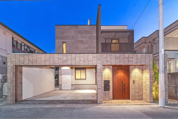 グランミラクラスの外観